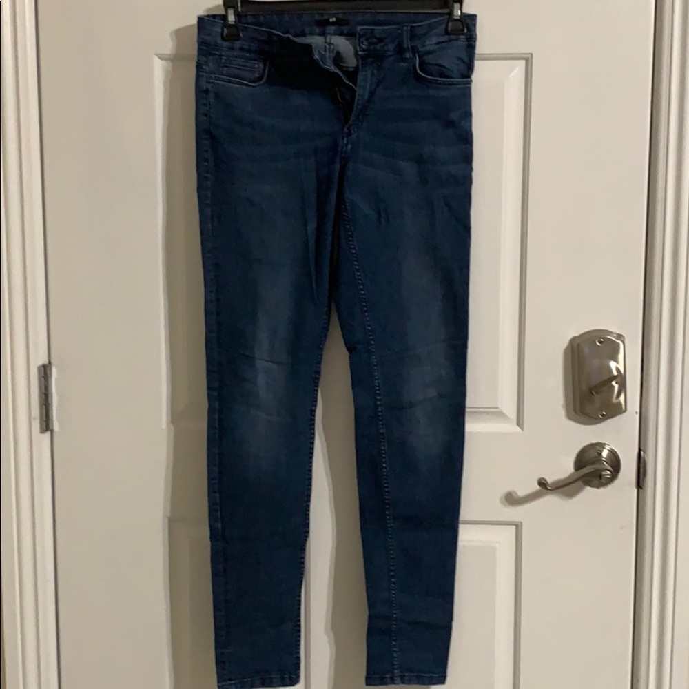H&M women’s skinny jeans